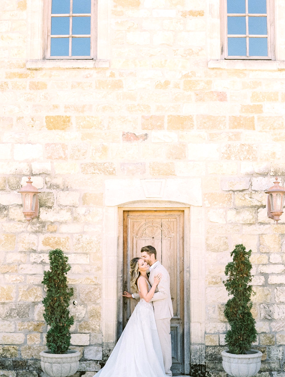 Romantic Sunstone Winery Wedding Inspiration ⋆ Ruffled