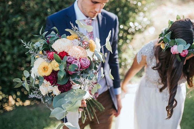 Rustic Floral Wedding Inspiration with Copper Highlights | Chloe Tanner Photography