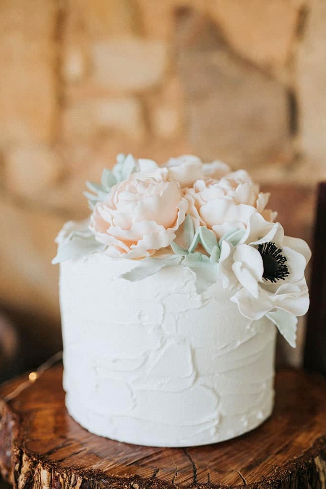 Rustic Floral Wedding Inspiration with Copper Highlights | Chloe Tanner Photography