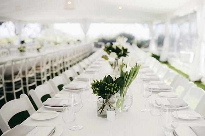 Fresh Green and White Coastal Wedding | Aimee Claire Photography