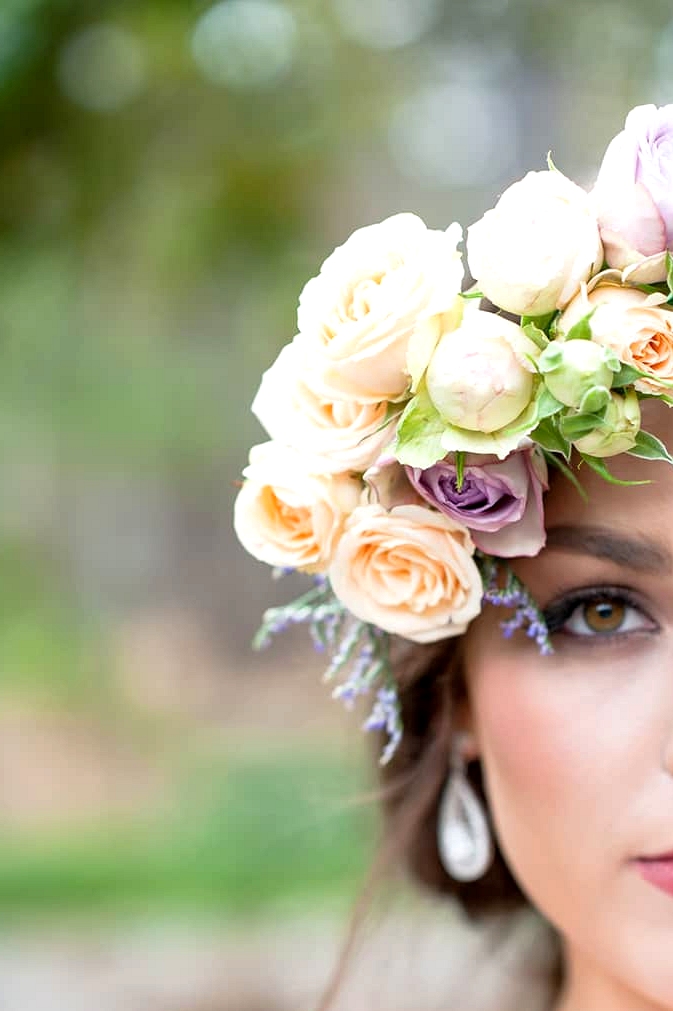 Watercolour-Garden-Wedding-Inspiration-Pastel-Flower-Crown-2