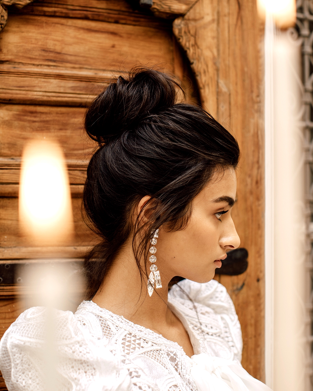 boho chic messy bun hairstyles for brides