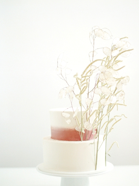 Dried Wedding Flower Inspiration | www.onefabday.com