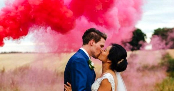 Smoke Bombs at Weddings: Everything you Need to Know