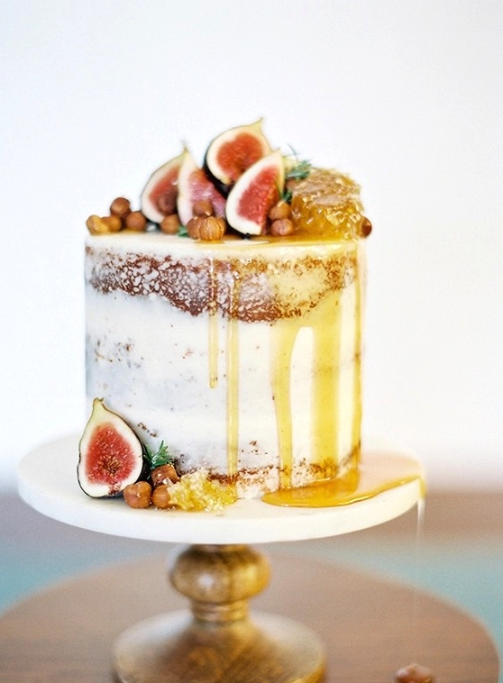 fig wedding cake