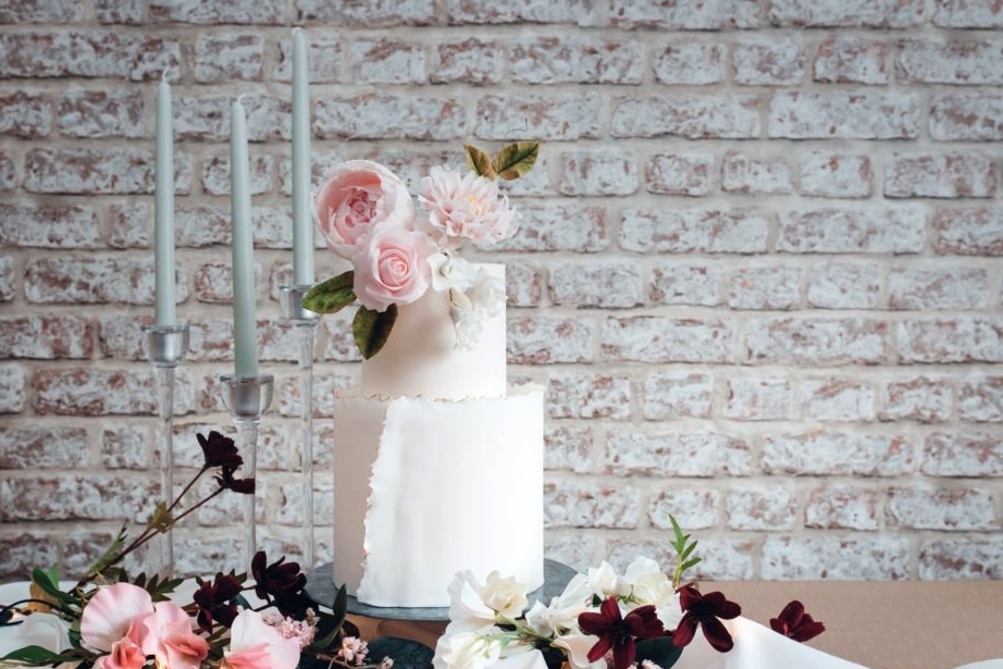 40 Amazing Wedding Cake Styles To Steal For Your Big Day