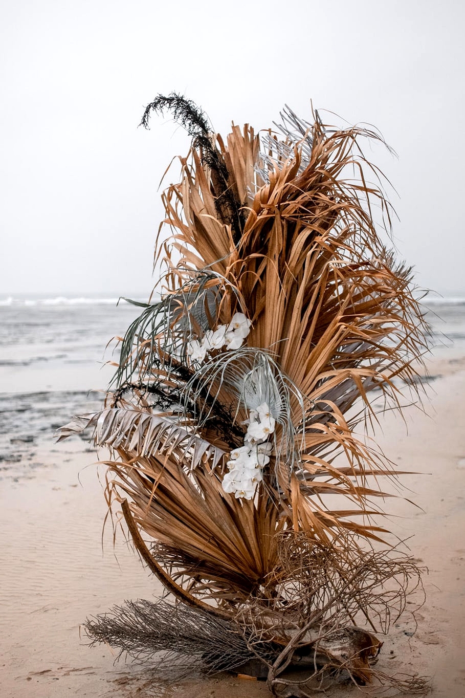 Natural Boho Beach Wedding Inspiration | Photography: Michael Boyle Photography