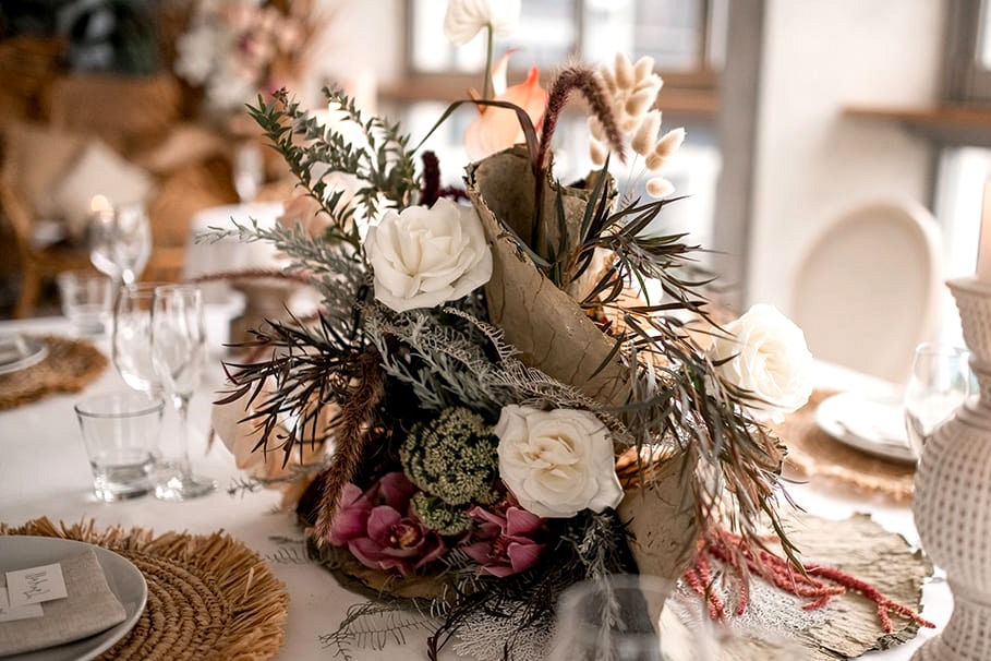 Natural Boho Beach Wedding Inspiration | Photography: Michael Boyle Photography