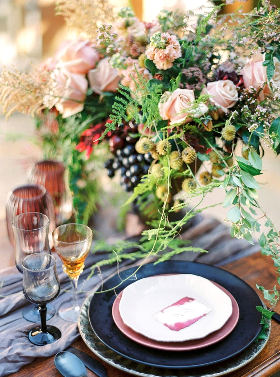 Romantic European Inspired Wedding Ideas | Photography: Casey Jane Photography