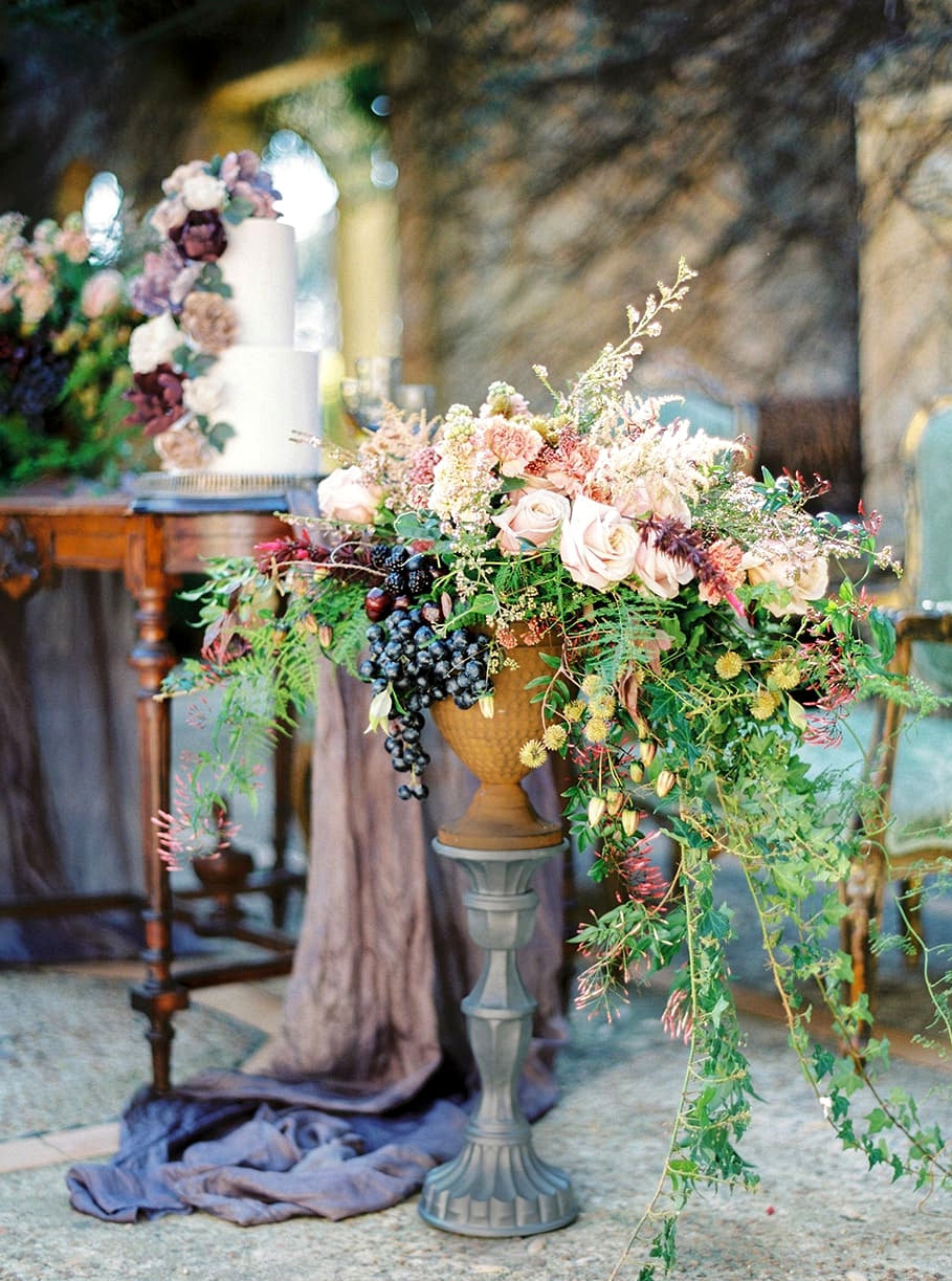 Romantic European Inspired Wedding Ideas | Photography: Casey Jane Photography