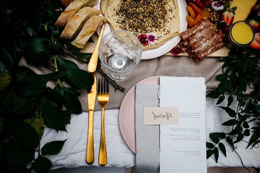 Intimate Woodland Elopement Inspiration | Photography: Madison Mortimer