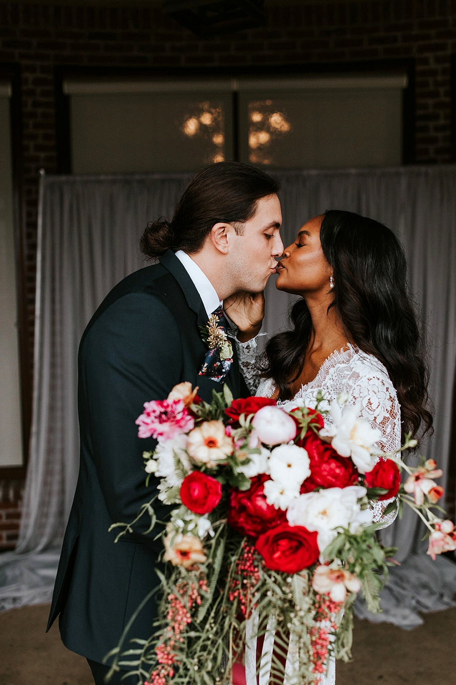 Boho Atlanta Wedding in Pops of Crimson Red and Teal ⋆ Ruffled