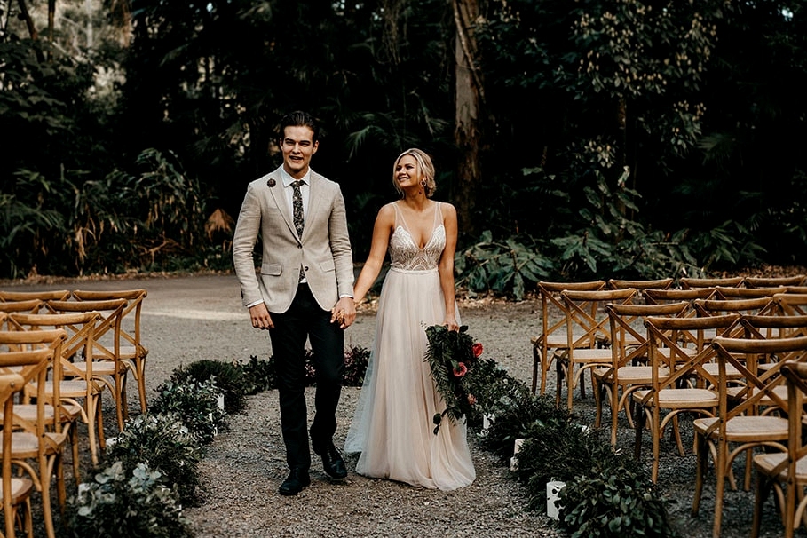 Natural Romantic Wedding Inspiration at a Rainforest Retreat | White Parrot Photography & Film