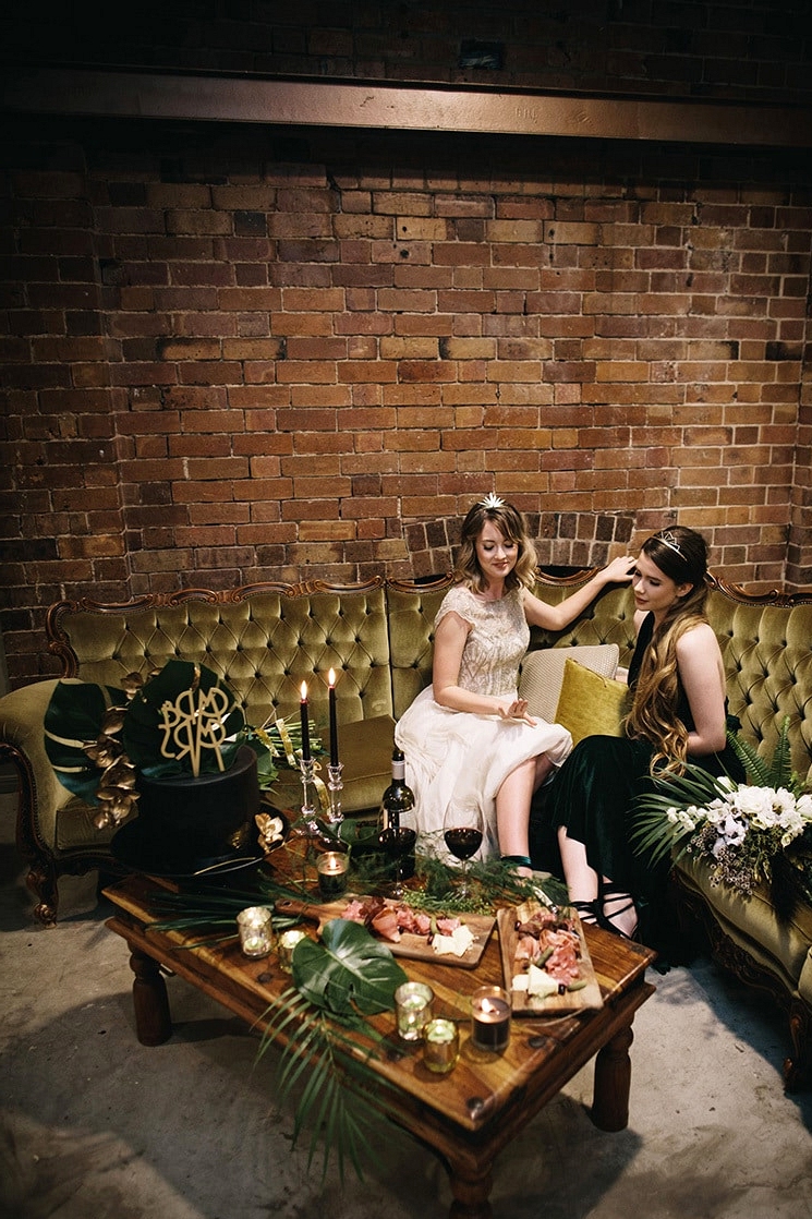 Emerald Art Deco Wedding Inspiration | Ode Studios