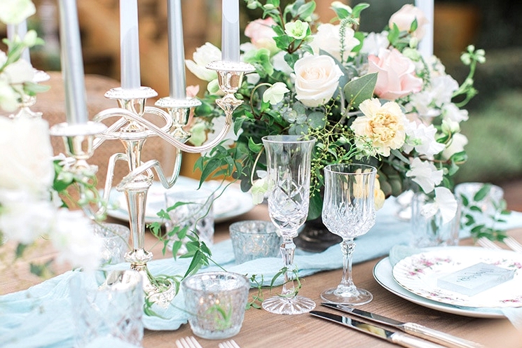 Pastel Vintage Garden Wedding Inspiration | Moments Photography