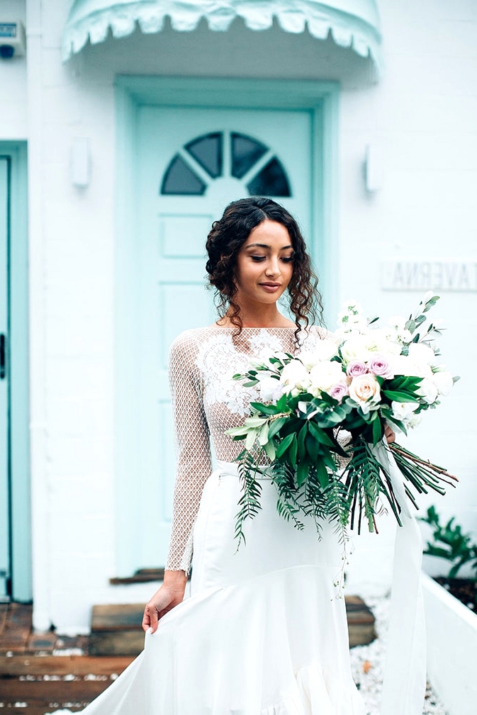 Modern Restaurant Wedding Inspiration in Mint and Lavender | Figtree Wedding Photography