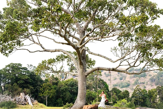 Rustic Berry Wedding Inspiration | Dream Bella Photography