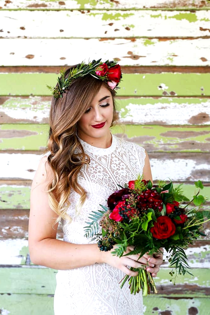 Rustic Berry Wedding Inspiration | Dream Bella Photography