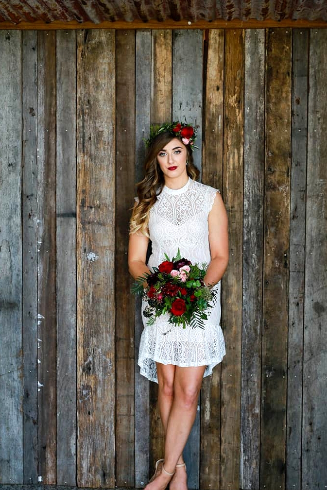 Rustic Berry Wedding Inspiration | Dream Bella Photography