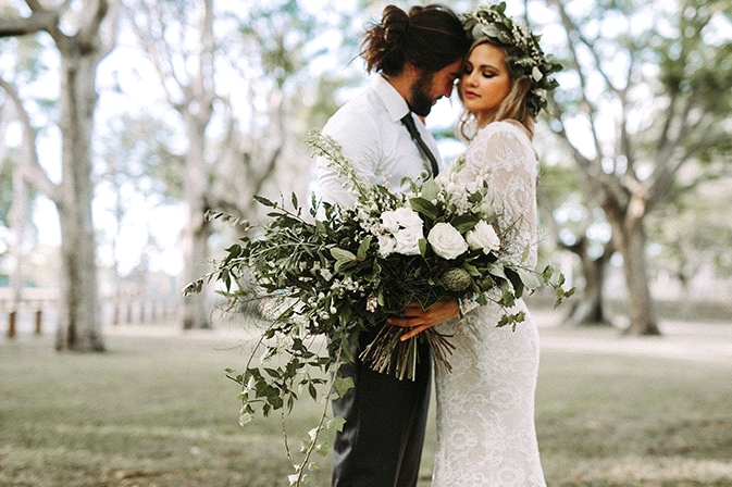 Modern Greenery Wedding Inspiration | Twig + Fawn Photography