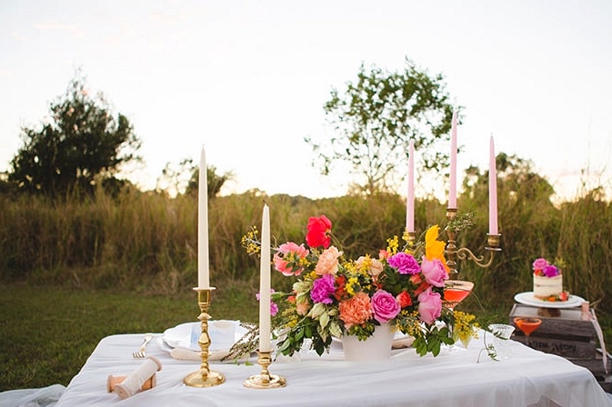 Vibrant Hot Air Balloon Wedding Inspiration | Just For Love Photography