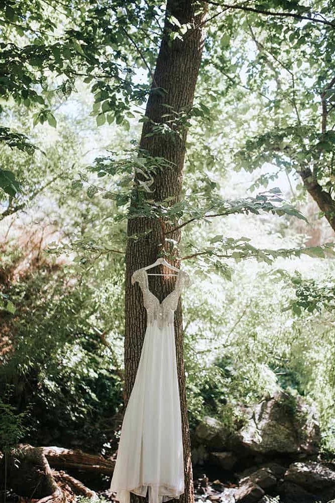 Rustic Floral Wedding Inspiration with Copper Highlights | Chloe Tanner Photography