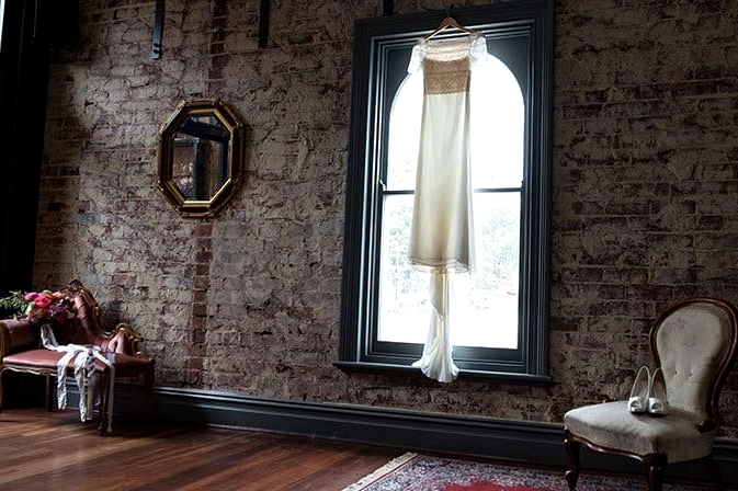 Industrial Romance Wedding Inspiration | Anna Pretorius Photography & The Stache Photography
