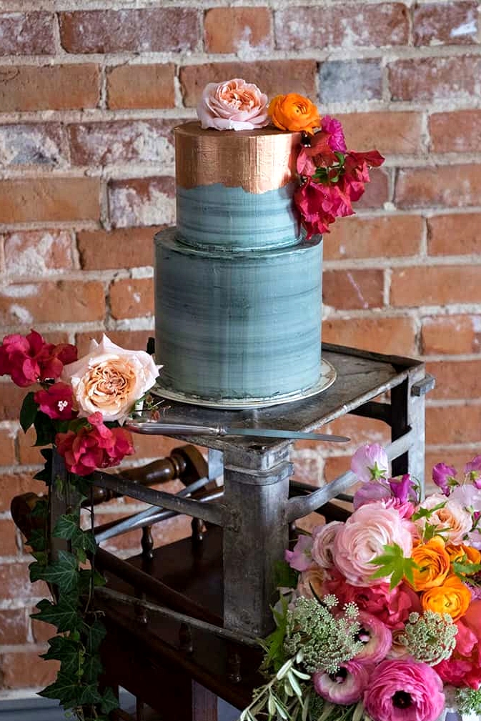 Industrial Romance Wedding Inspiration | Anna Pretorius Photography & The Stache Photography