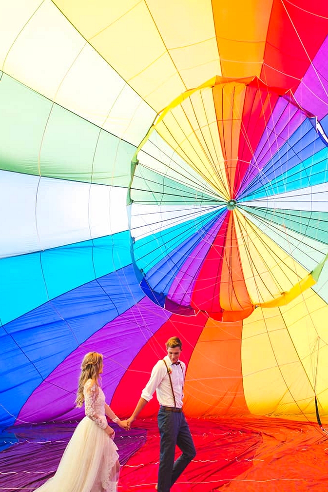Vibrant Hot Air Balloon Wedding Inspiration | Just For Love Photography