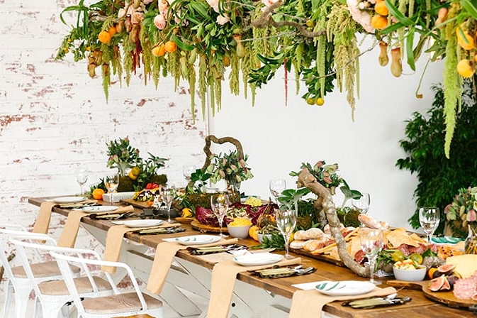 Modern Foodie Woodland Wedding Inspiration | Fifteen Photography