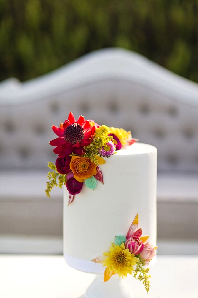 Bright Wedding Ideas | Lyndal Carmichael Photography