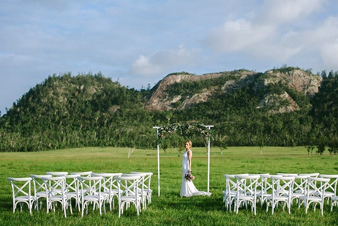 Romantic Country Wedding Inspiration | Dani Dury