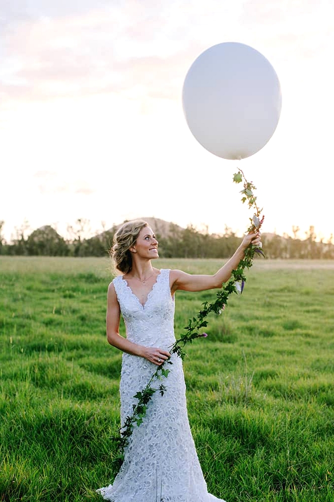 Romantic Country Wedding Inspiration | Dani Dury