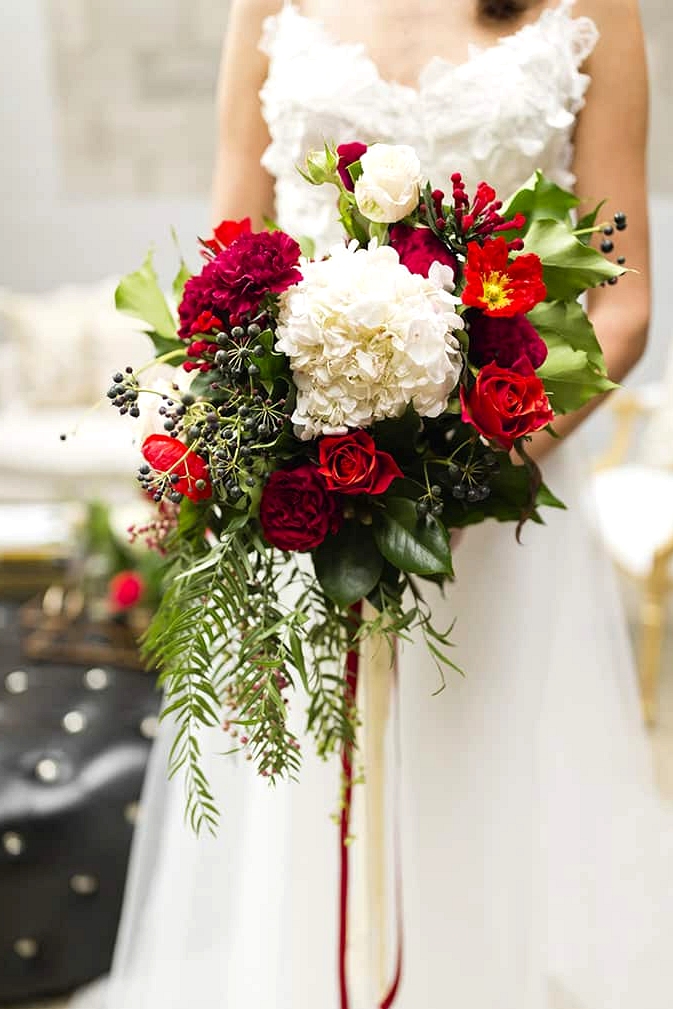 Elizabeth Taylor Inspired Bridal Shoot | Lyndal Carmichael Photography