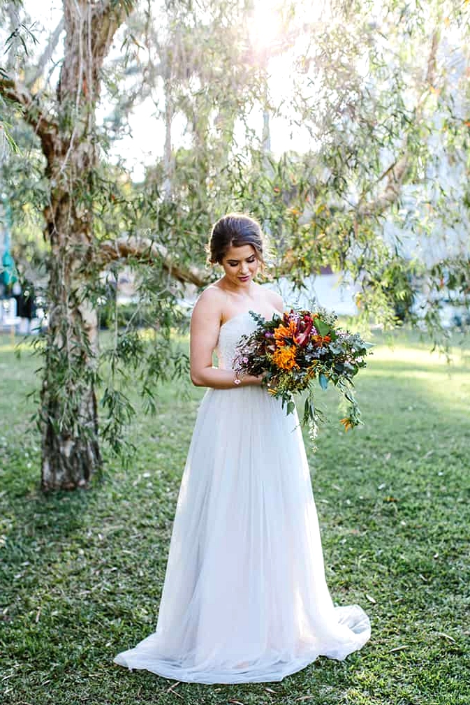 Vibrant Summer Garden Wedding Inspiration | Camilla Kirk Photography