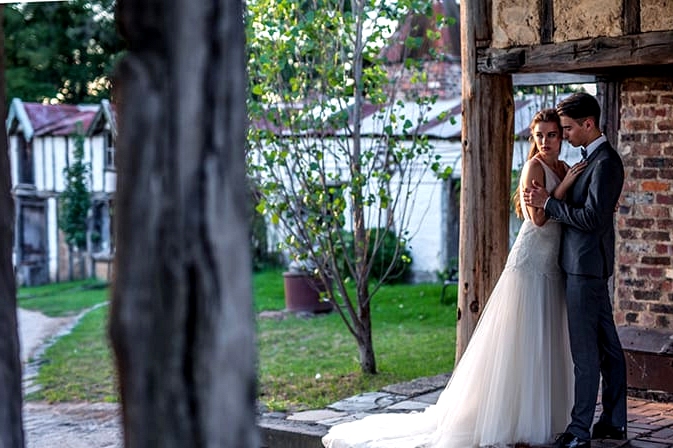 Old World Romance Wedding Inspiration | Emma Wise Photography