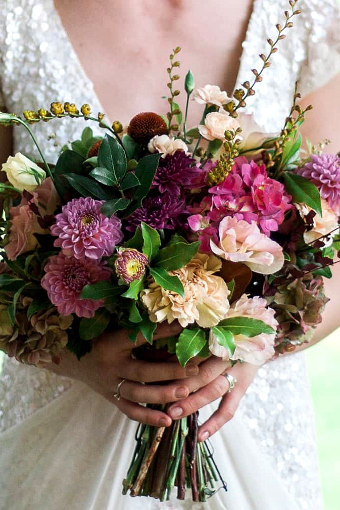 Geometric Wedding Inspiration in Burgundy and Gold | Blush & Mint Photography