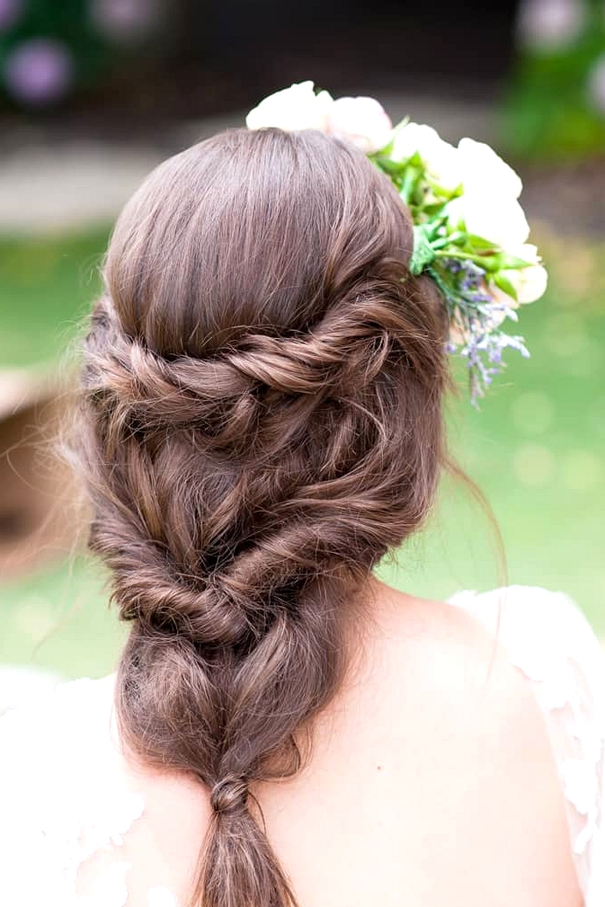 Watercolour-Garden-Wedding-Inspiration-Hair