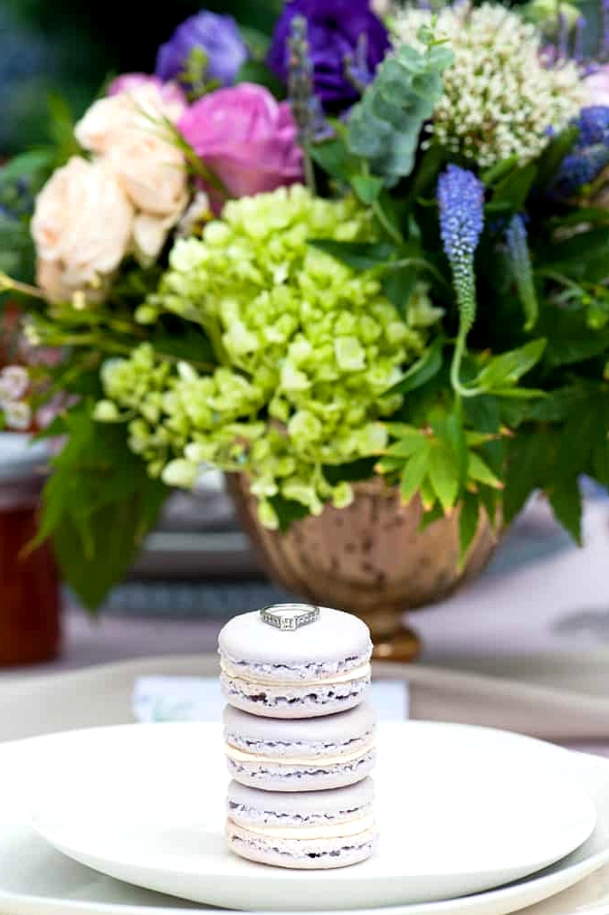 Watercolour-Garden-Wedding-Inspiration-Macarons