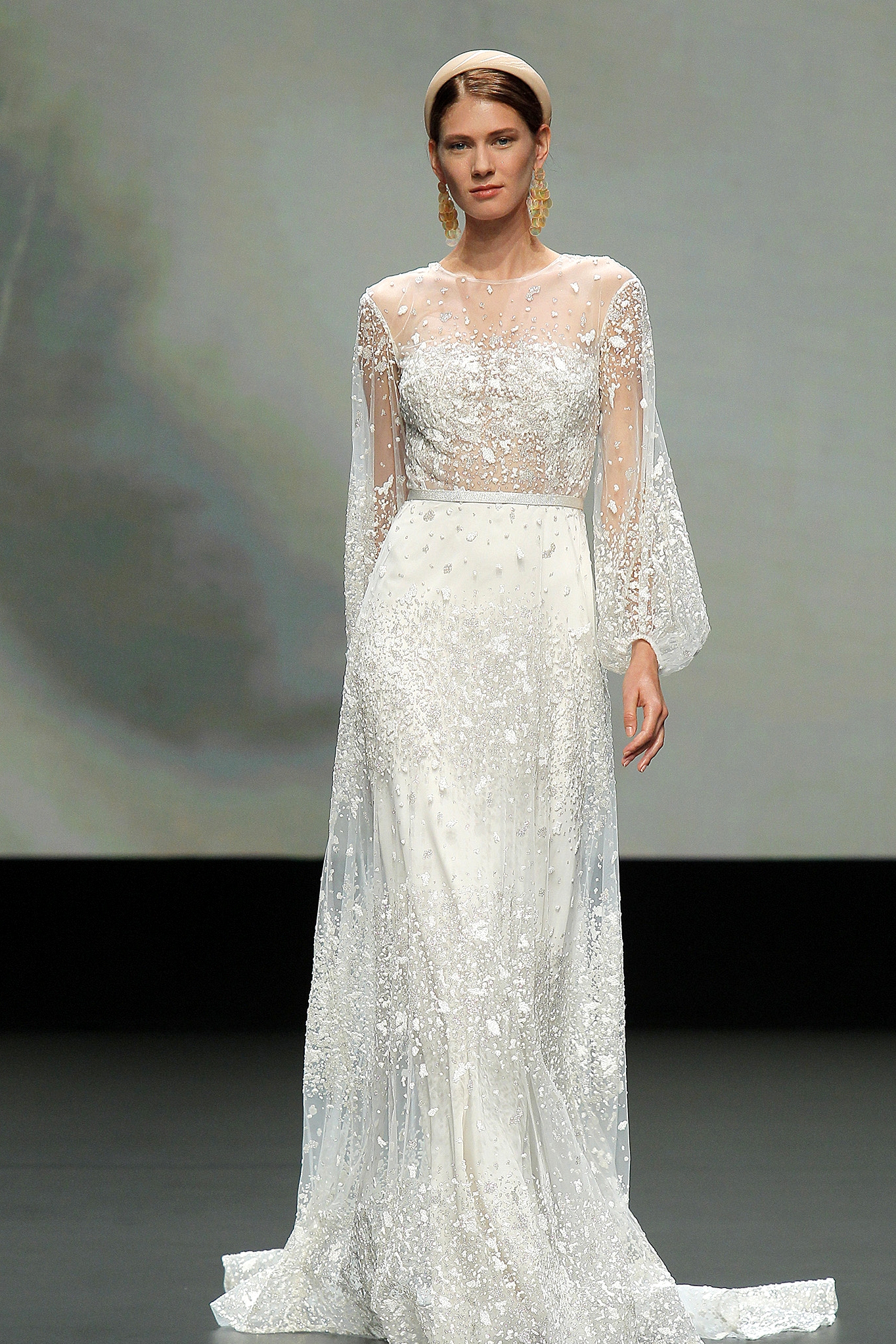 jesus peiro gown