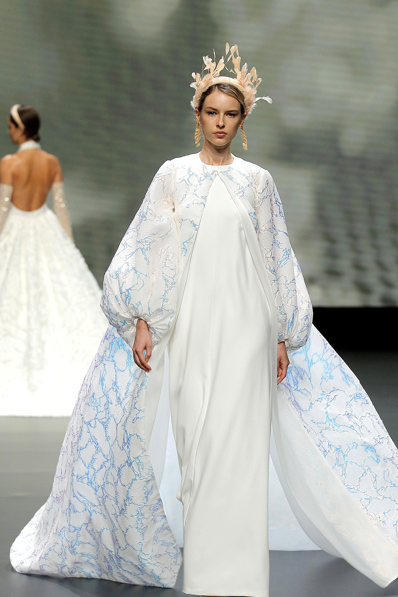 jesus peiro dress with cape