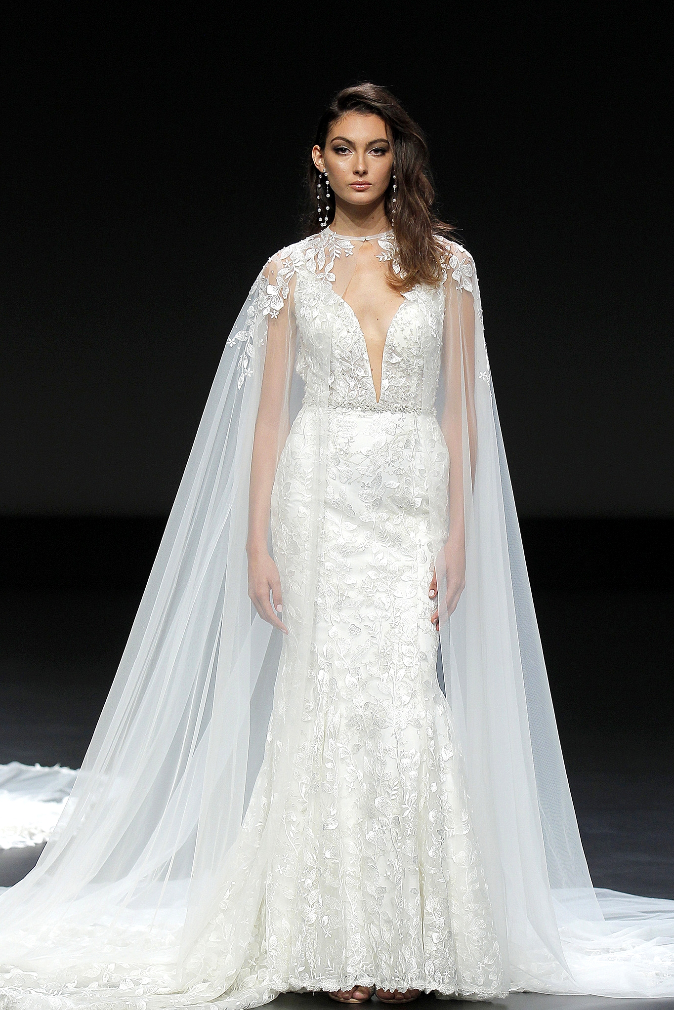 yumi katsura gown