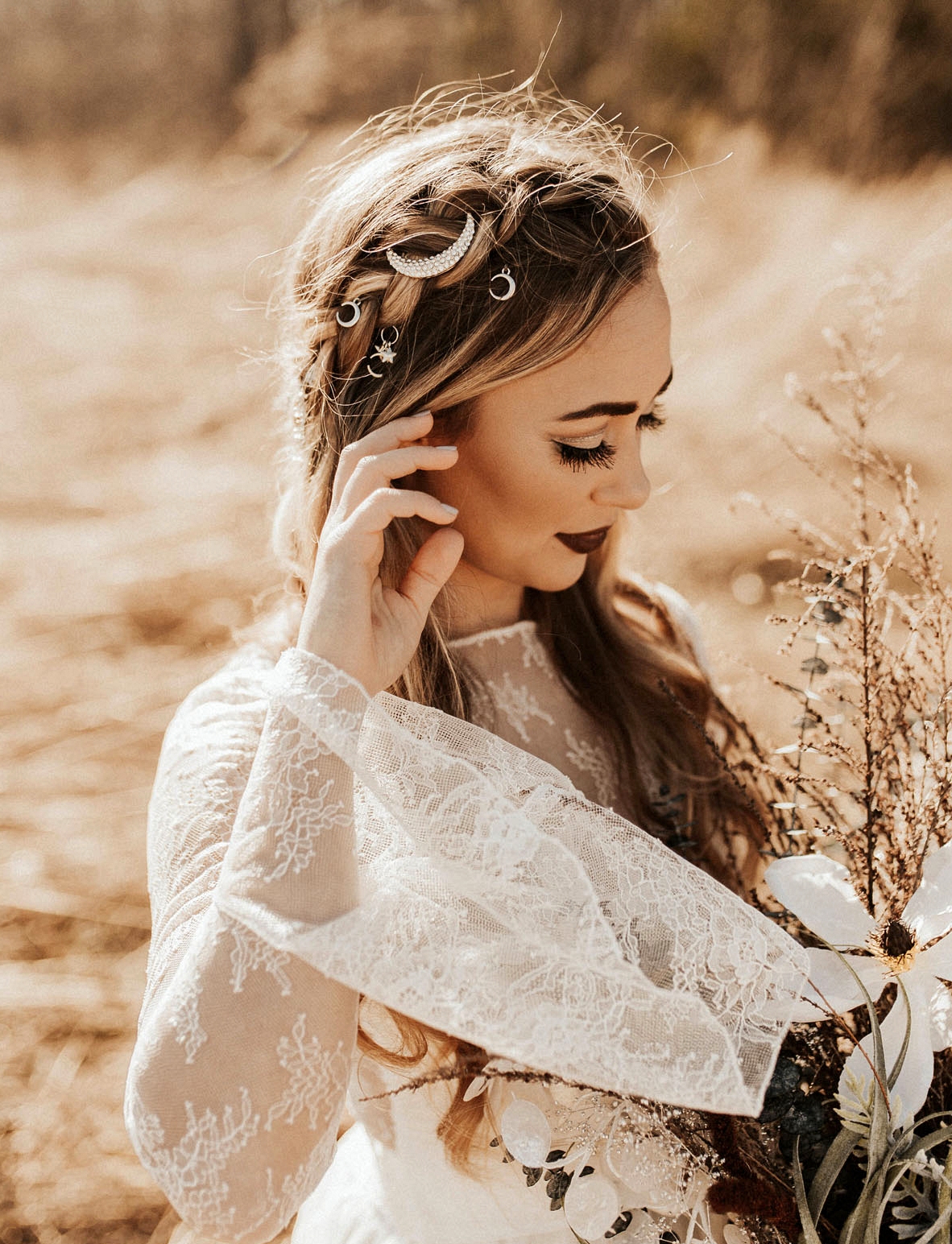 Top Bridal Hairpiece Trends for 2019