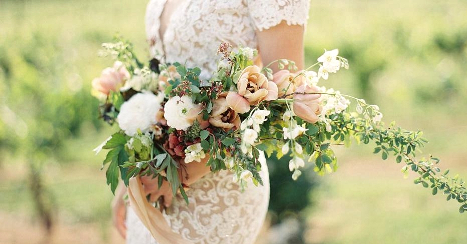 Trend Alert! Presentation & Pageant Bouquets