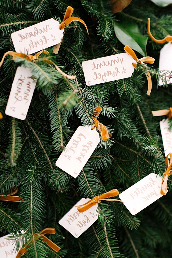 Christmas Wedding Decor Ideas | www.onefabday.com