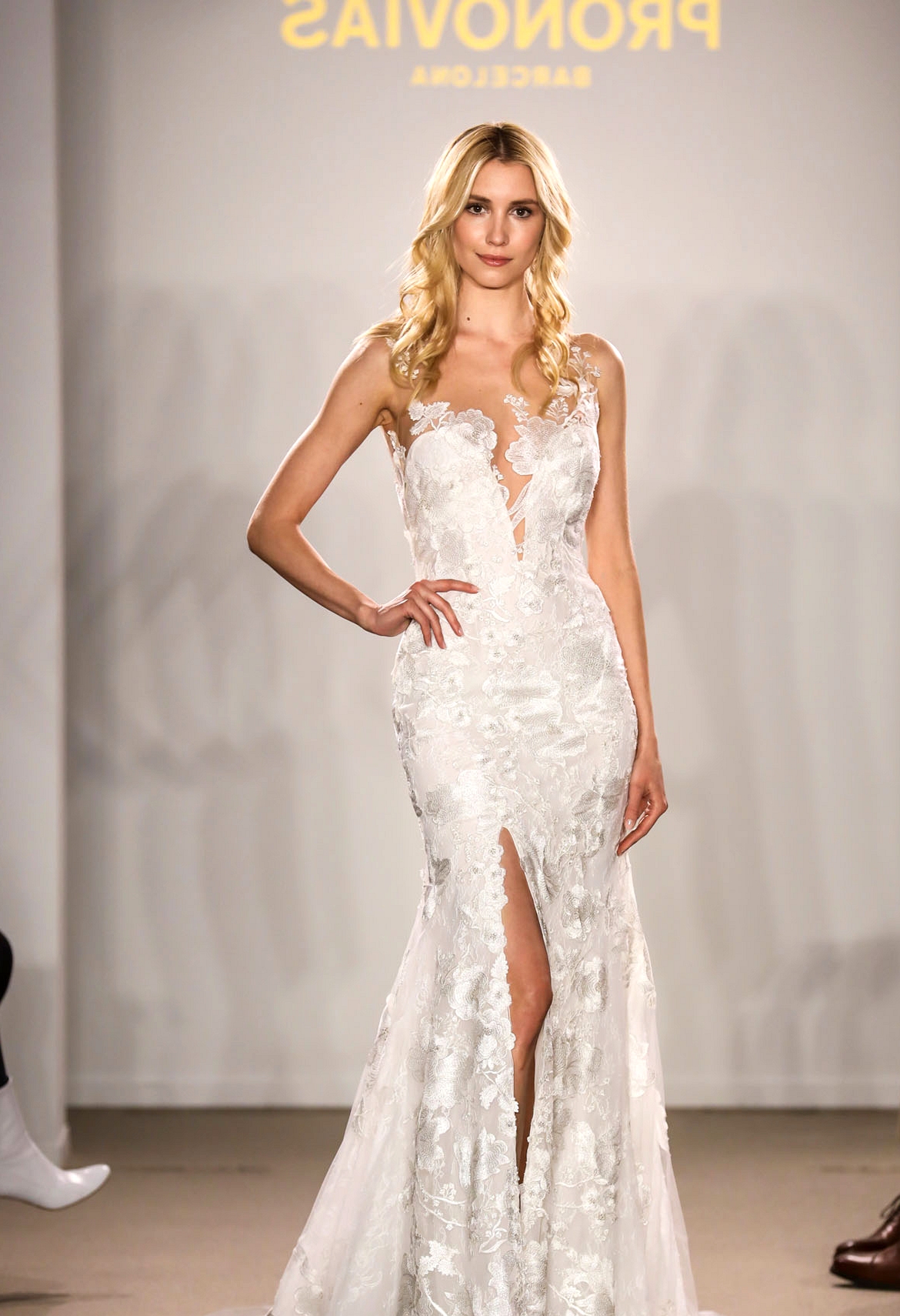 s 2018 Atelier Pronovias Preview Collection